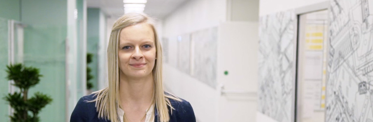 认识克里斯蒂娜