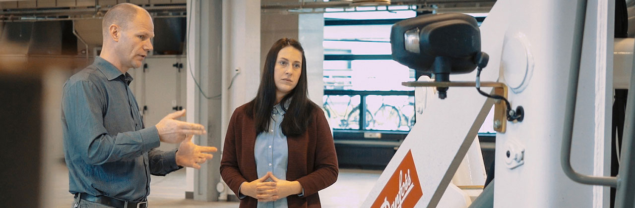 佩尼尔比约尔科夫