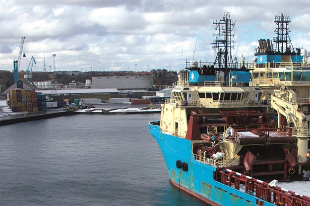 Shore供电为Maersk供应服务停靠船提供高成本效益解决办法